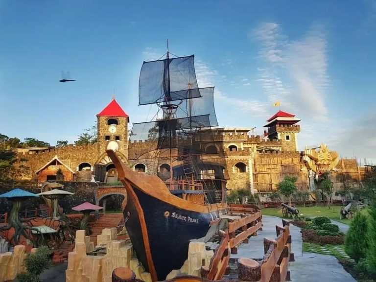 Wisata Jogja The Lost World Castle Spot Instagramable