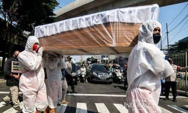 Bisnis Keranda Mayat, Peluang Besar di Tengah Musibah. Sumber: https://bisnika.hops.id