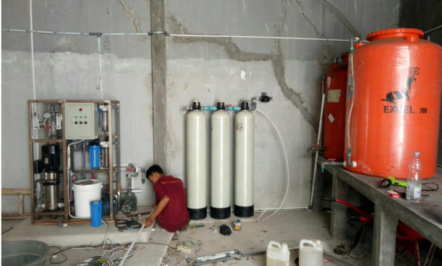 Dokumentasi pemasangan filter air dari azs water filter. Sumber: azswaterfilter.com