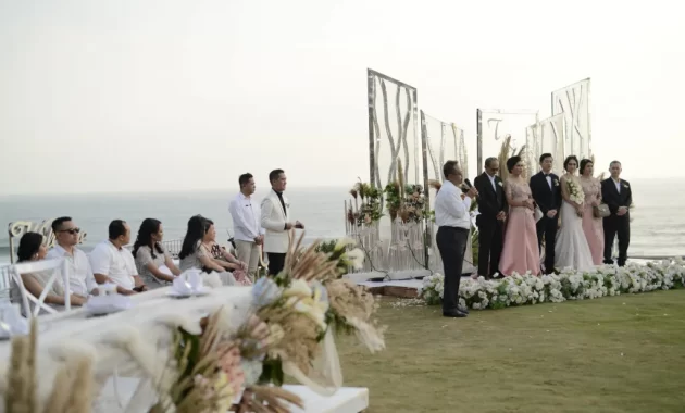 Ilustrasi gedung pernikahan di Jogja dengan pemandangan laut lepas. Sumber: avinciplanner.com