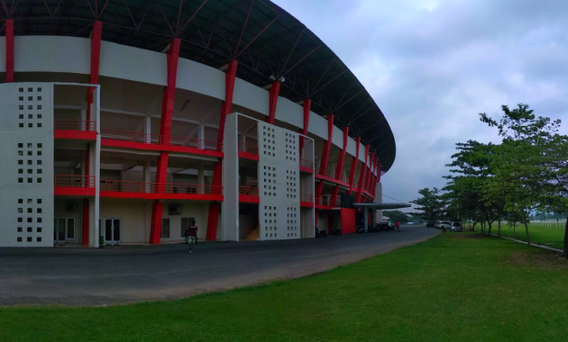 Penampakan stadion Sultan Agung. Sumber: wikipedia.org