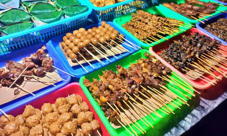 Wisata kuliner angkringan, Sumber: wisatahits.com