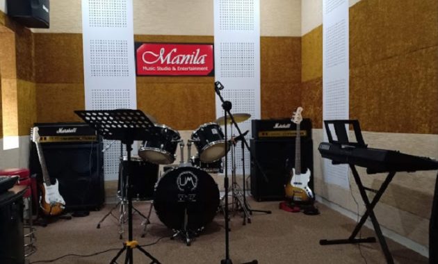 Berbagai peralatan band Manila Music Studio, Sumber: Manila Music Studio
