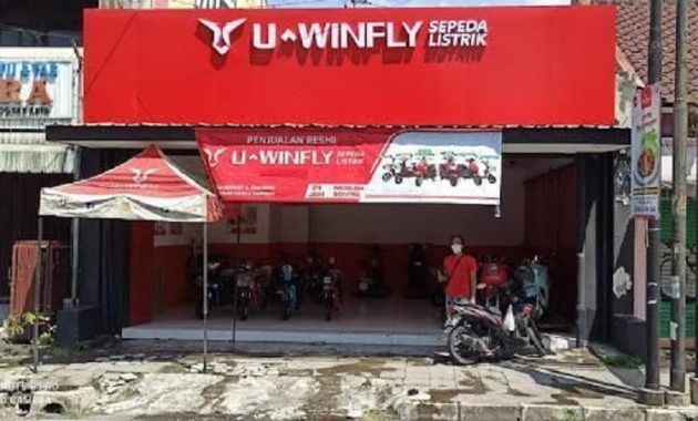 Uwinfly menjadi salah satu toko sepeda listrik di Jogja, Sumber: autofun.co.id