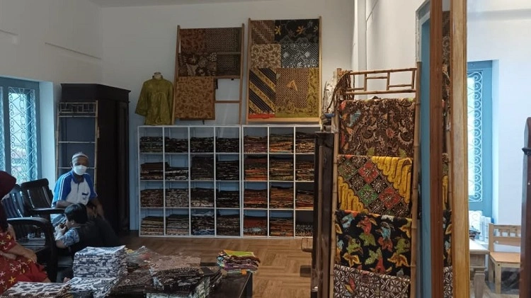 Batik Tulis SHW, Sumber: batik-tulis.com