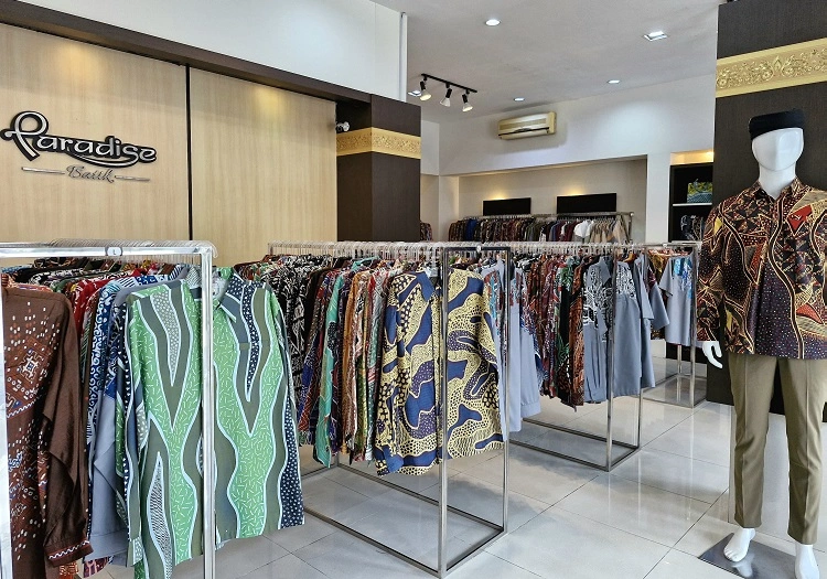 Butik Paradise Batik Jogja, Sumber: rri.co.id