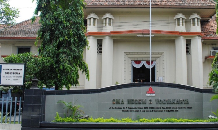 Gedung SMAN 3 Yogyakarta, Sumber: kemdikbud.go.id