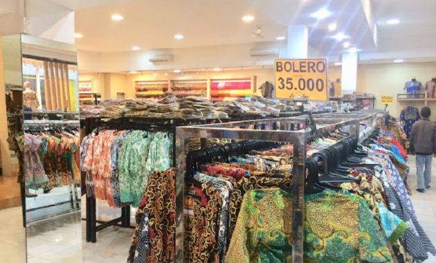 Koleksi produk dari Batik Benang Ratu, Sumber: ulasan google maps