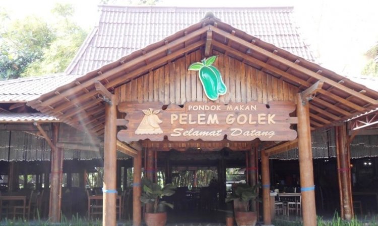 Pondok Makan Pelem Golek, Sumber: jogjakita.co.id