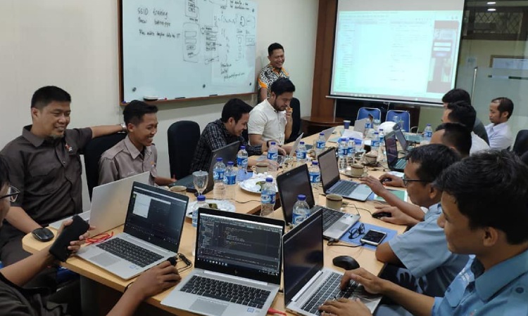 Trainer di Lauwba Techno Indonesia, Sumber: lauwba.com