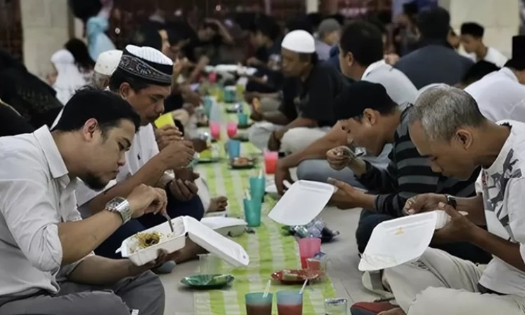 Jaburan selama bulan Ramadhan, Sumber: promediateknologi.id