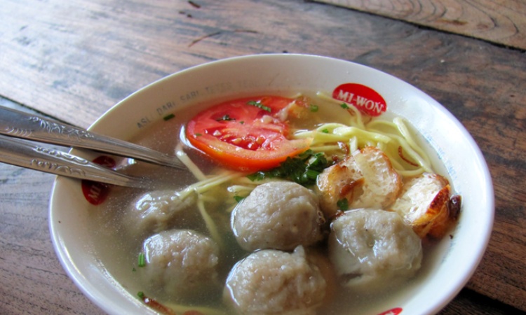 Warung Bakso Sido Semi, Sumber: andikaawan.blogspot.com