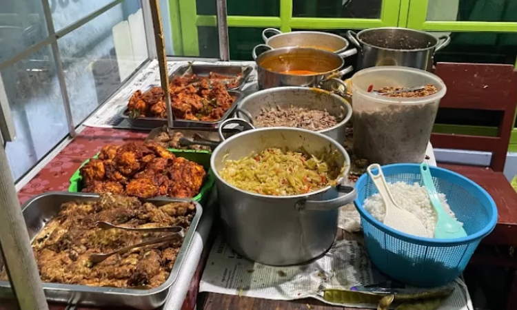 Keunikan dari Warung Nasi Teri, Sumber: promediateknologi.id