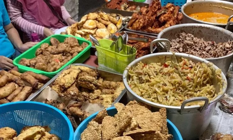 Warung Nasi Teri Pojok Gejayan, Sumber: promediateknologi.id