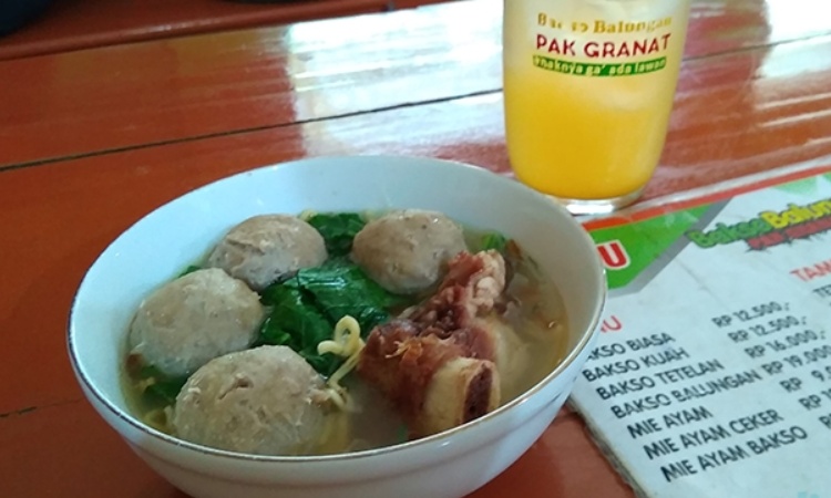 Bakso Balungan Pak Granat - Sugiyono, Sumber: makanjogja.com