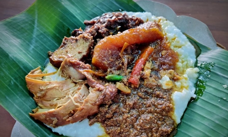 Gudeg Mbah Lindu, Sumber: alisson.id