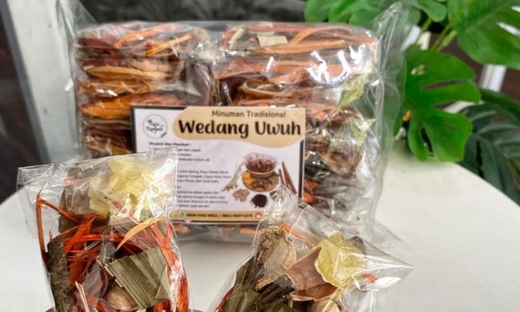 Wedang Uwuh, Sumber: shopee.co.id