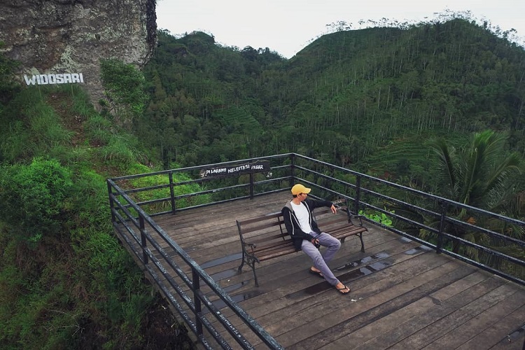 Menghabiskan akhir pekan di Bukit Widosari, Sumber: visitingjogja.jogjaprov.go.id