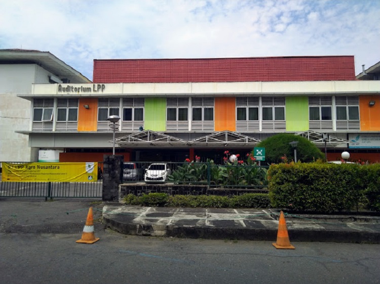 Gedung Auditorium LPP Yogyakarta, Sumber: ulasan google