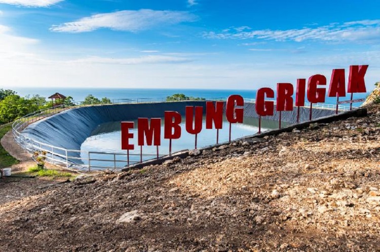 Wisata Embung Grigak di Gunungkidul, Sumber: travel.tempo.co