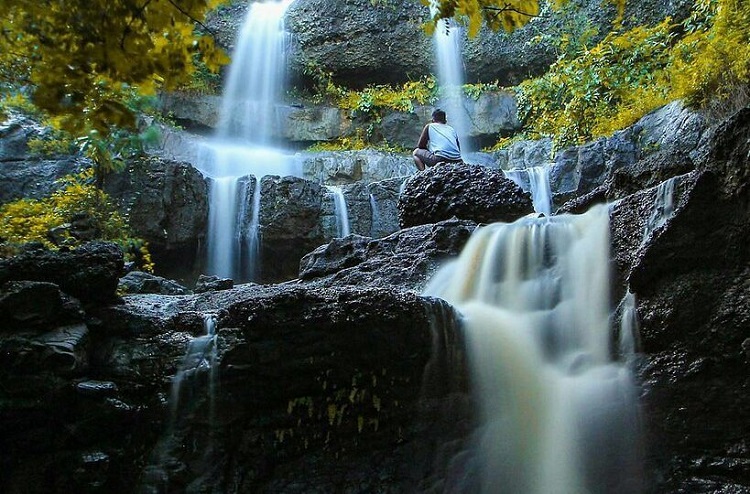 Air terjun di Bantul dengan suasana yang masih alami, Sumber: magnetoholidays.id