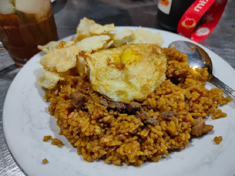 Nasi goreng sapi Padmanaba, Sumber: ulasan google