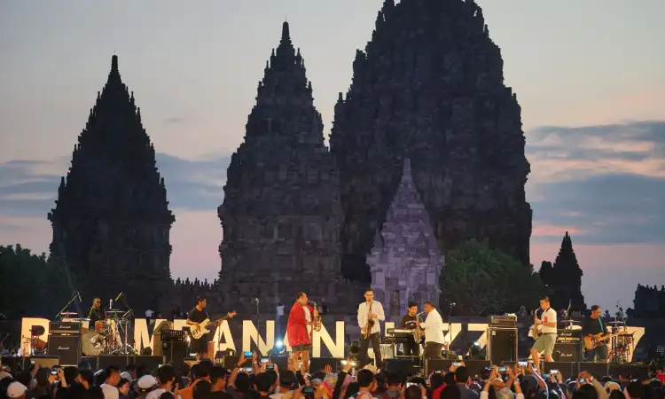 Kemeriahan Prambanan Jazz Fest, Sumber: prambananjazz.com