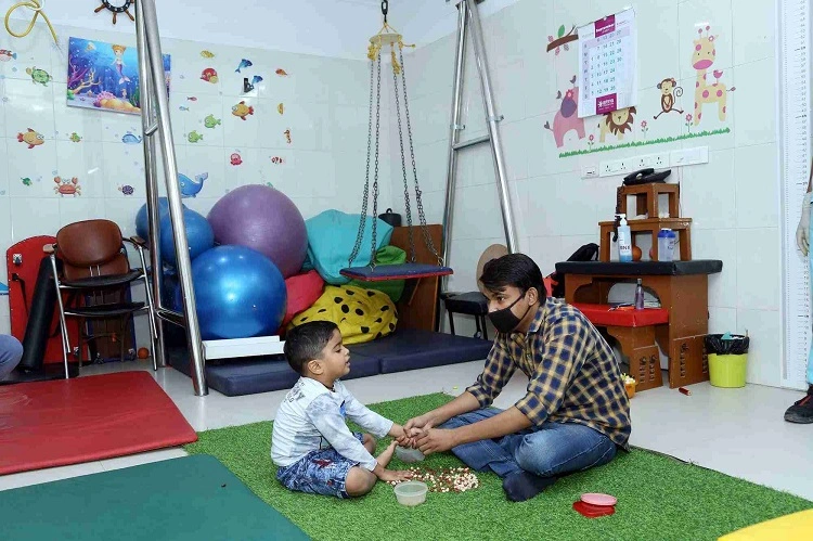 Klinik tumbuh kembang anak, Sumber: polarisneurosciences.com