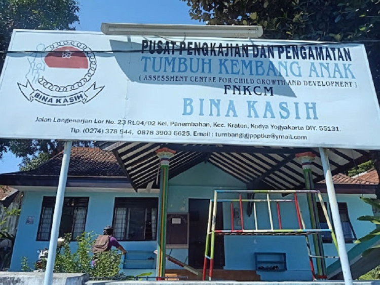 Pusat pengkajian dan pengamatan tumbuh kembang anak, Sumber: solusisehatmental.com