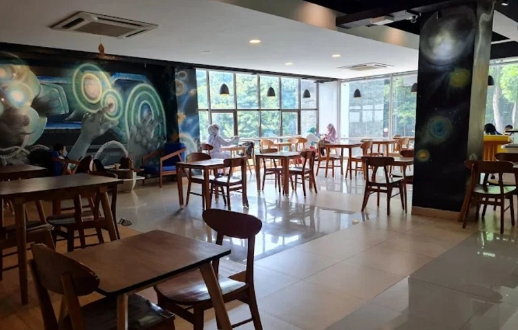 DIGILIB Café, Sumber: ulasan google