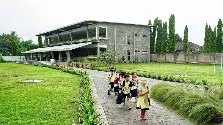 Jogjakarta Community School (JCS), Sumber: teacherhorizons.com