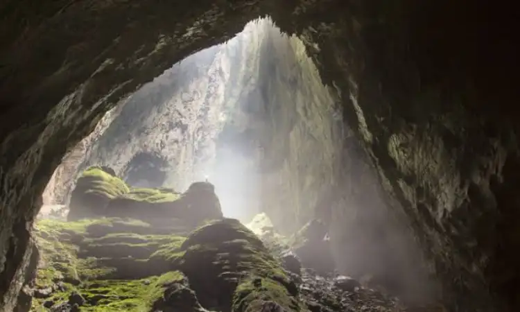 Goa Kencono jogja, Sumber: thalita-rentcar.com