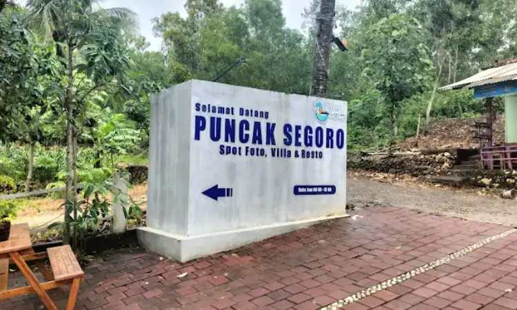 Rute ke Puncak Segoro, Sumber: google review