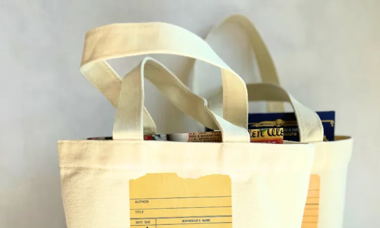 Tips belanja buku di Jogja Book Fair, Sumber: prettycleverwords.com