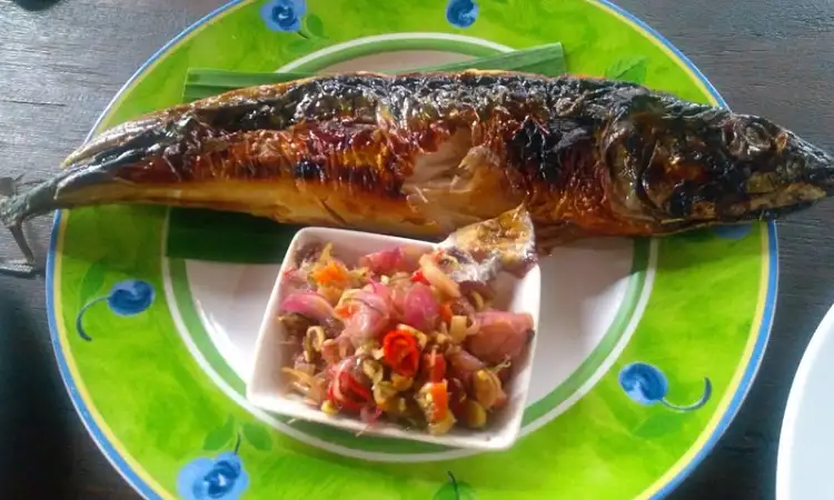 Rumah Makan Ikan Bakar Slengseng, Sumber: tripadvisor.com
