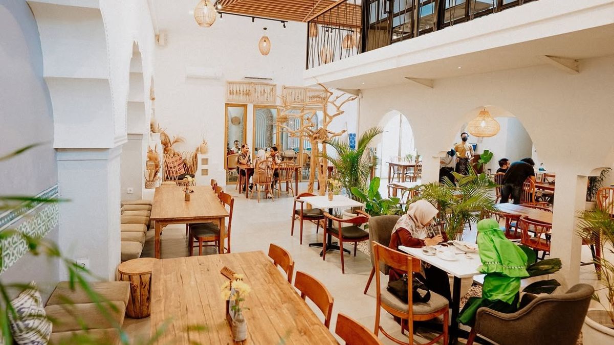 Kalluna Cafe & Restaurant
