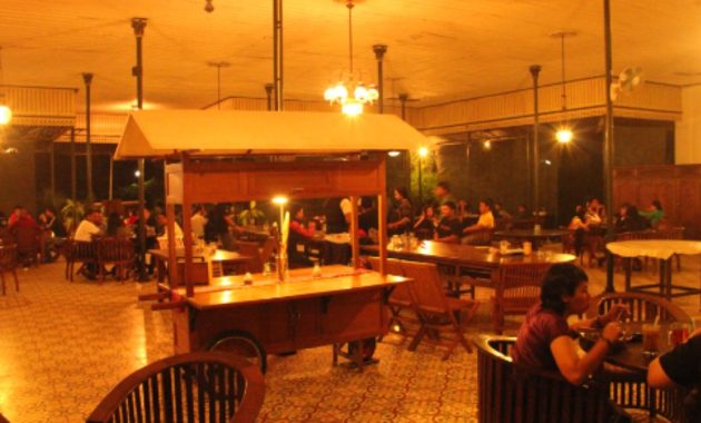 Angkringan Bangsawan, Nuansa Jawa yang Elegan