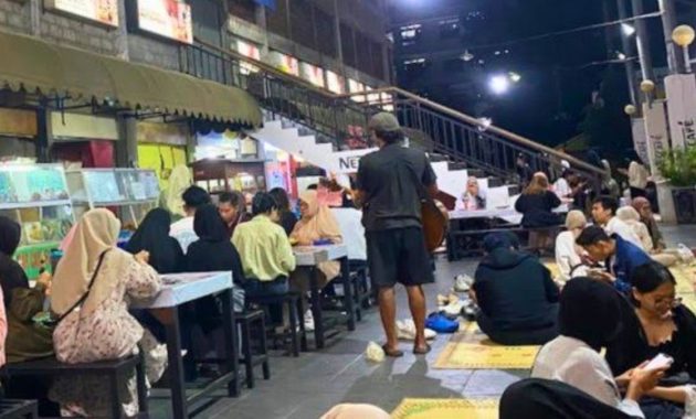 Angkringan legendaris di Jogja Angkringan Klebengan sebagai Favorit Mahasiswa