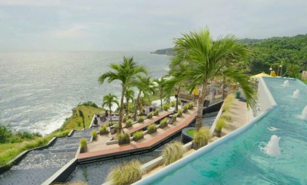 Heha Ocean Glamping, Panorama Laut Selatan